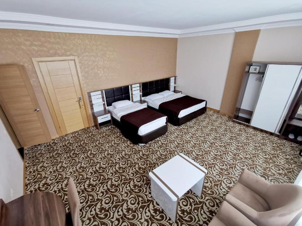 Grand Georgian Palace Batumi Exteriör bild