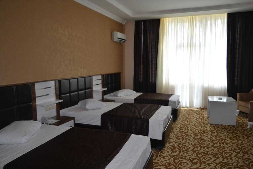 Grand Georgian Palace Batumi Rum bild