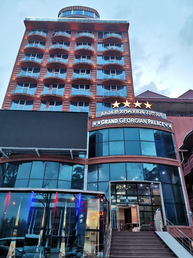 Grand Georgian Palace Batumi Exteriör bild